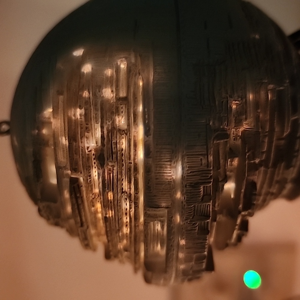 Death Star Star Wars Light and Voice. 2002 Hallmark Keepsake Ornament.New in box - Picture 4 of 9